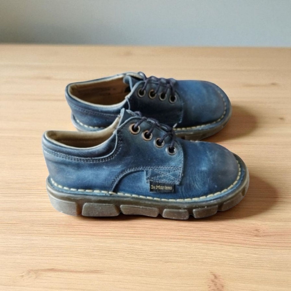 Vintage Dr Martens Made In England Shoe Boys Kids Size 8 Blue Leather Oxford - Picture 12 of 12